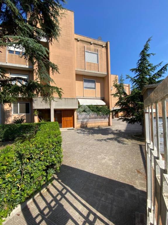 appartamento in vendita a Lecce in zona Leuca