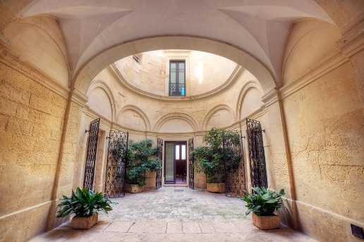 casa indipendente in vendita a Lecce in zona Centro Città