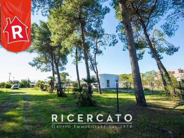 negozio in vendita a Lecce in zona Rudiae