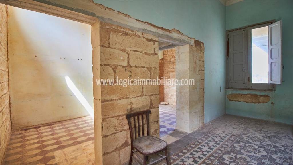 casa indipendente in vendita a Lecce in zona Centro Città
