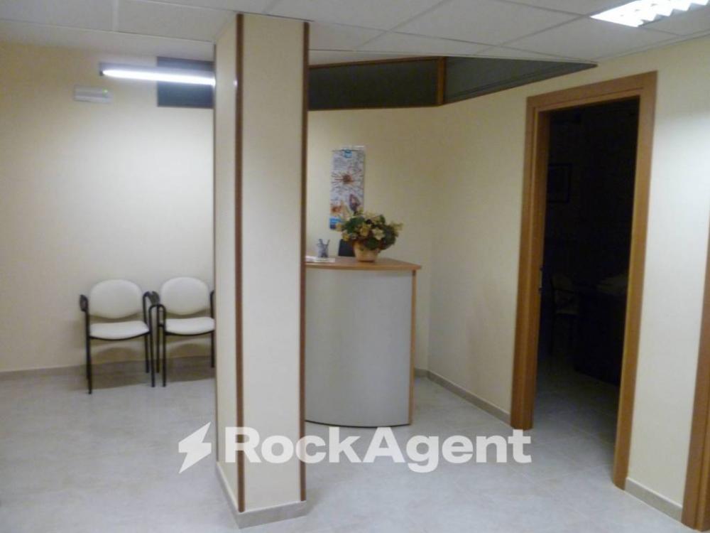 ufficio in vendita a Lecce in zona Mazzini