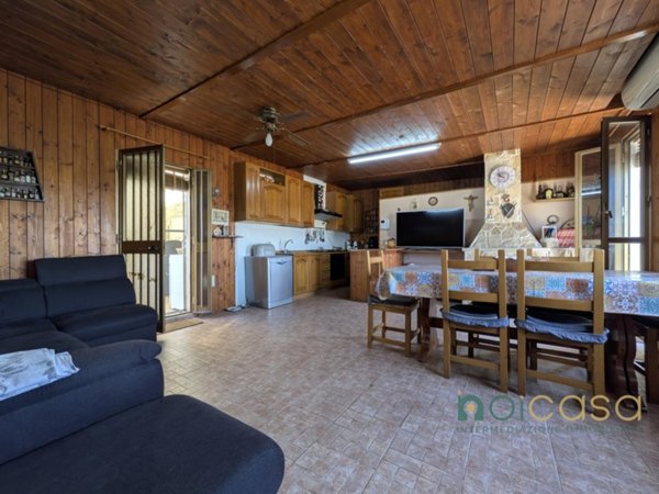 casa indipendente in vendita a Lecce in zona Santa Rosa