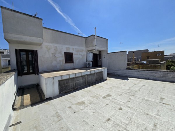 casa indipendente in vendita a Lecce in zona Centro Città