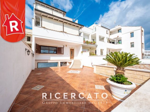 casa indipendente in vendita a Lecce in zona Partigiani