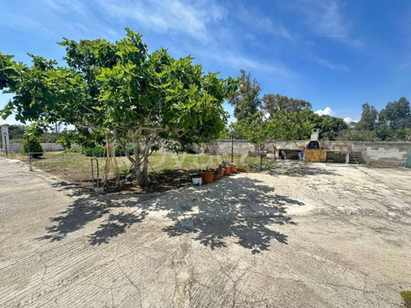 casa indipendente in vendita a Lecce in zona Borgo Grappa