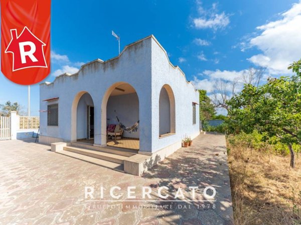 casa indipendente in vendita a Lecce in zona Torre Chianca