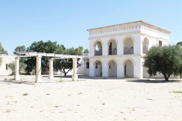 negozio in vendita a Lecce in zona San Cataldo