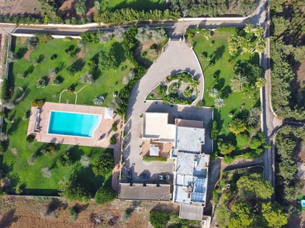 villa in vendita a Lecce in zona Rudiae