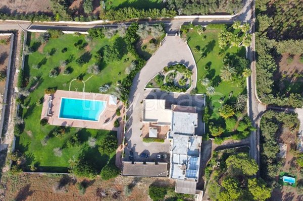 villa in vendita a Lecce in zona Rudiae