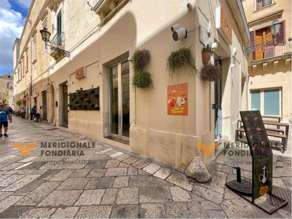 negozio in vendita a Lecce in zona Centro Città