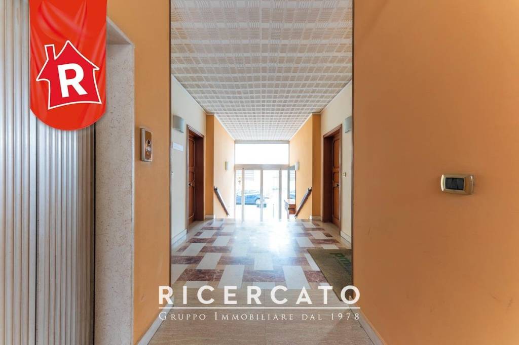 ufficio in vendita a Lecce in zona Mazzini