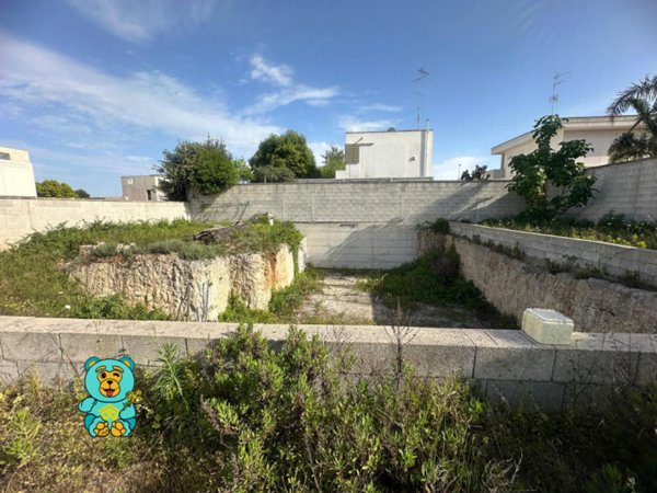 terreno edificabile in vendita a Lecce in zona Stadio