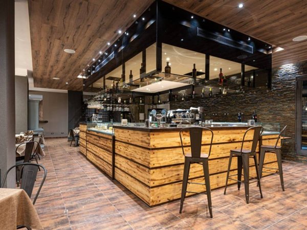 negozio in vendita a Lecce in zona Borgo Pace