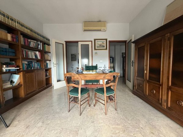 ufficio in vendita a Lecce in zona Mazzini