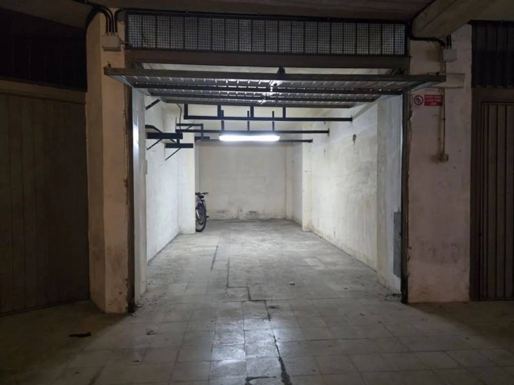 negozio in vendita a Lecce in zona Centro Città