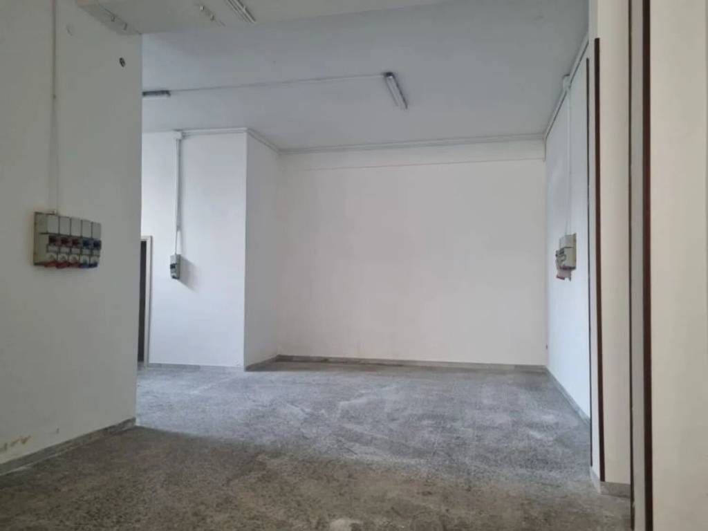 negozio in vendita a Lecce
