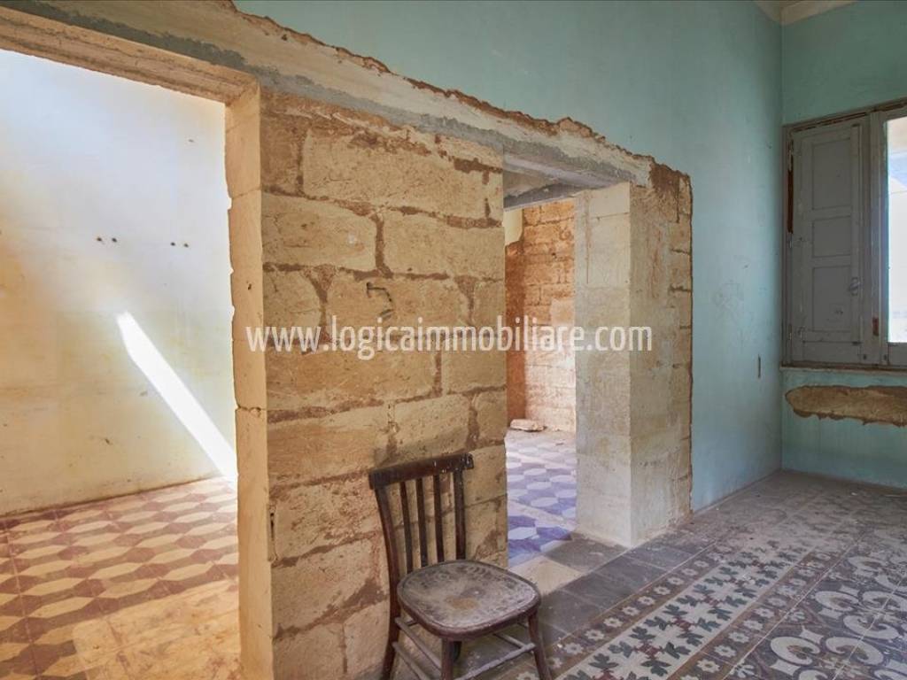 casa indipendente in vendita a Lecce in zona Centro Città