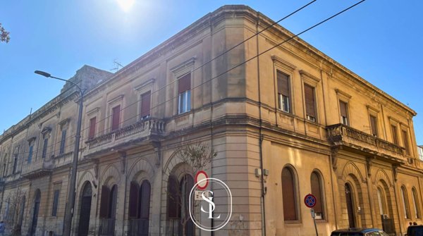 appartamento in vendita a Lecce in zona Ferrovia