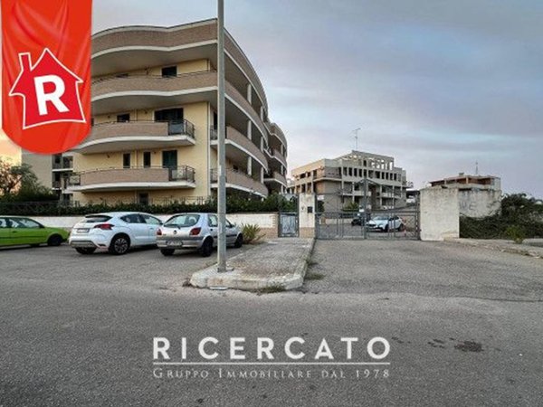 negozio in vendita a Lecce in zona Stadio