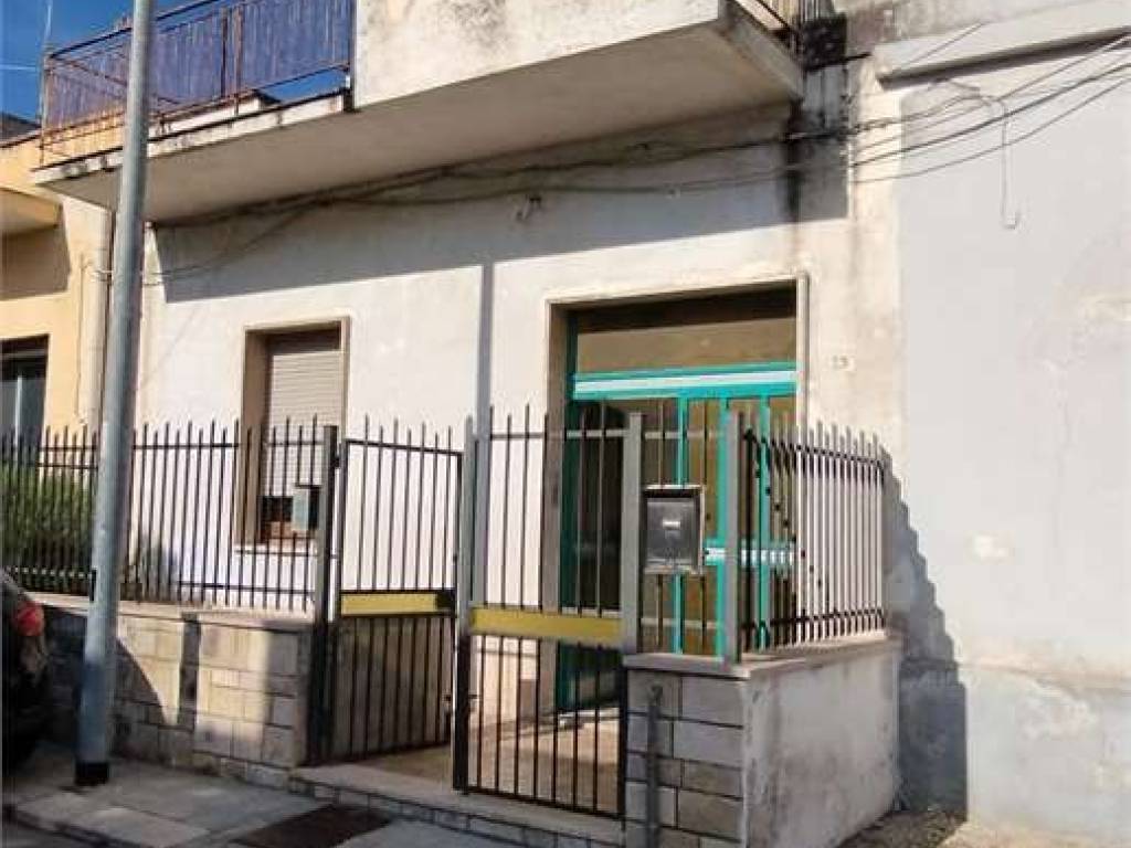 casa indipendente in vendita a Lecce in zona Borgo Pace