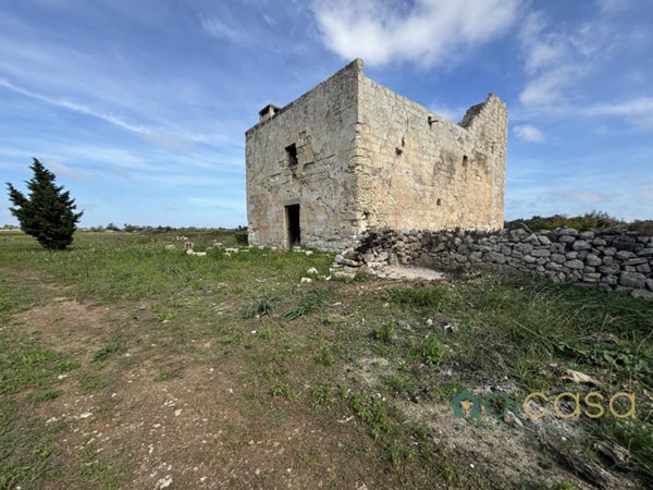 casa indipendente in vendita a Lecce in zona Torre Chianca