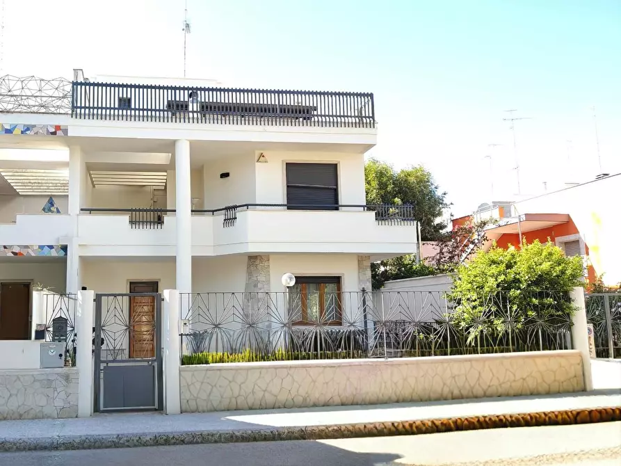 casa indipendente in vendita a Lecce in zona Centro Città