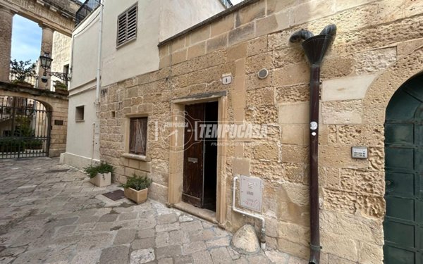 casa indipendente in vendita a Lecce in zona Centro Città