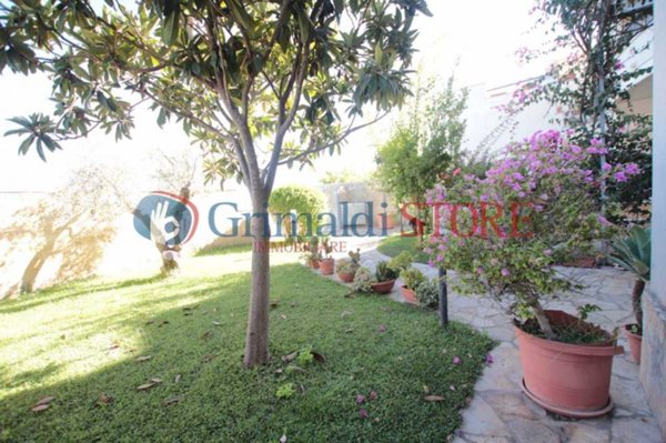 casa indipendente in vendita a Lecce