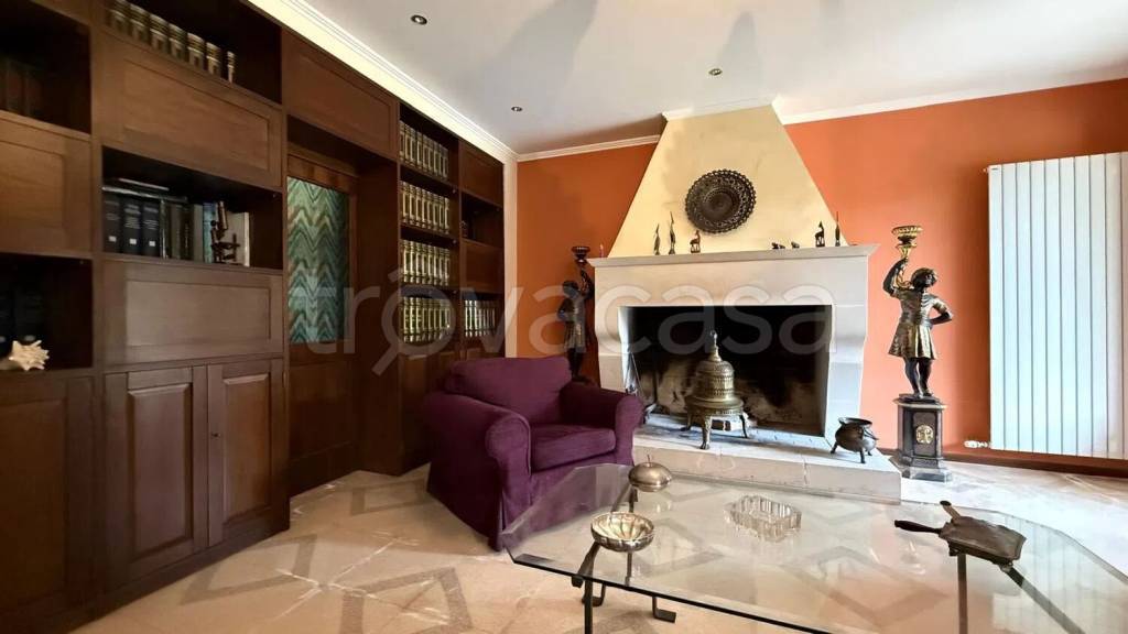 casa indipendente in vendita a Lecce in zona Centro Città