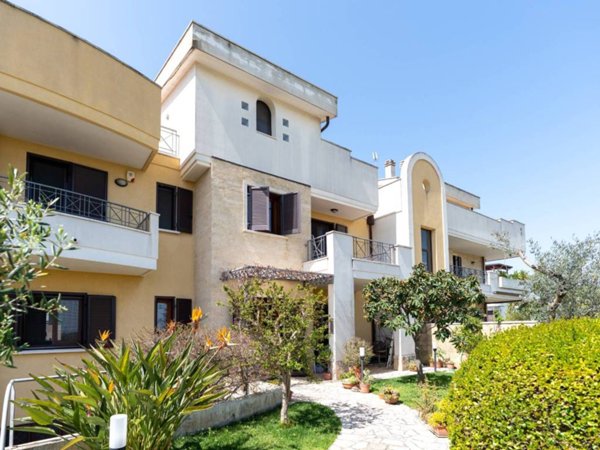 casa indipendente in vendita a Lecce in zona Stadio