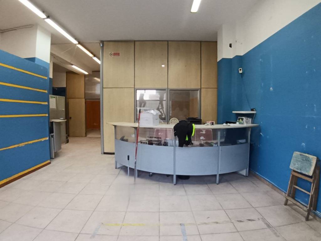 negozio in vendita a Lecce in zona Salesiani