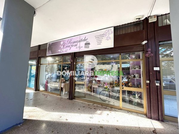 negozio in vendita a Lecce in zona Salesiani
