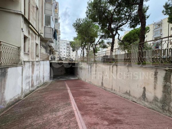 ufficio in vendita a Lecce in zona Centro Città