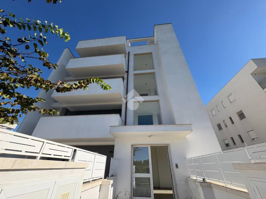 appartamento in vendita a Lecce in zona Partigiani