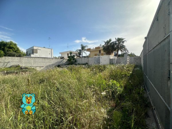 terreno edificabile in vendita a Lecce in zona Stadio