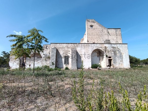 casale in vendita a Lecce in zona Centro Città
