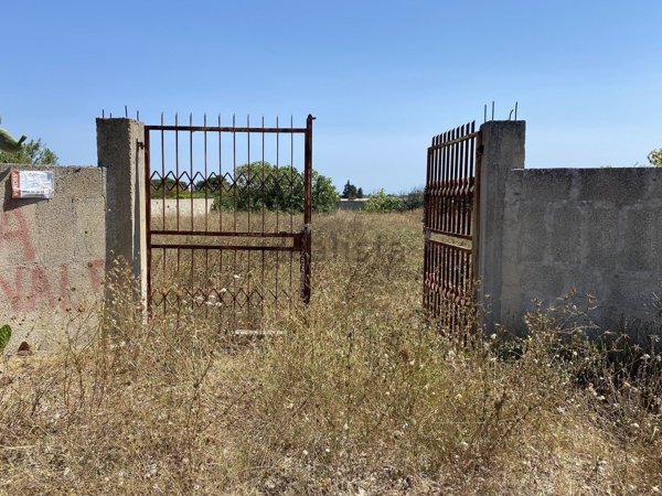 terreno edificabile in vendita a Lecce in zona San Ligorio