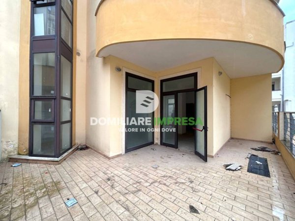 negozio in vendita a Lecce