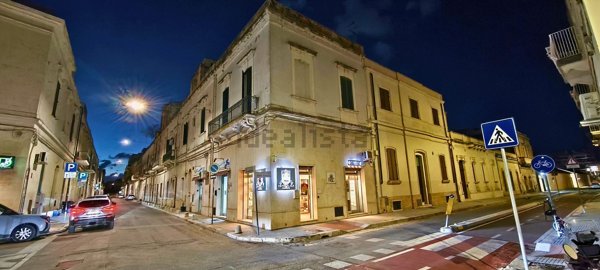 locale commerciale in vendita a Lecce in zona Centro Città
