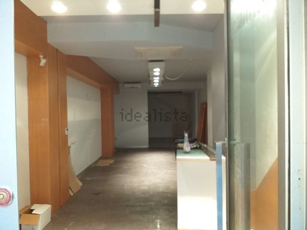 locale commerciale in vendita a Lecce in zona Centro Città