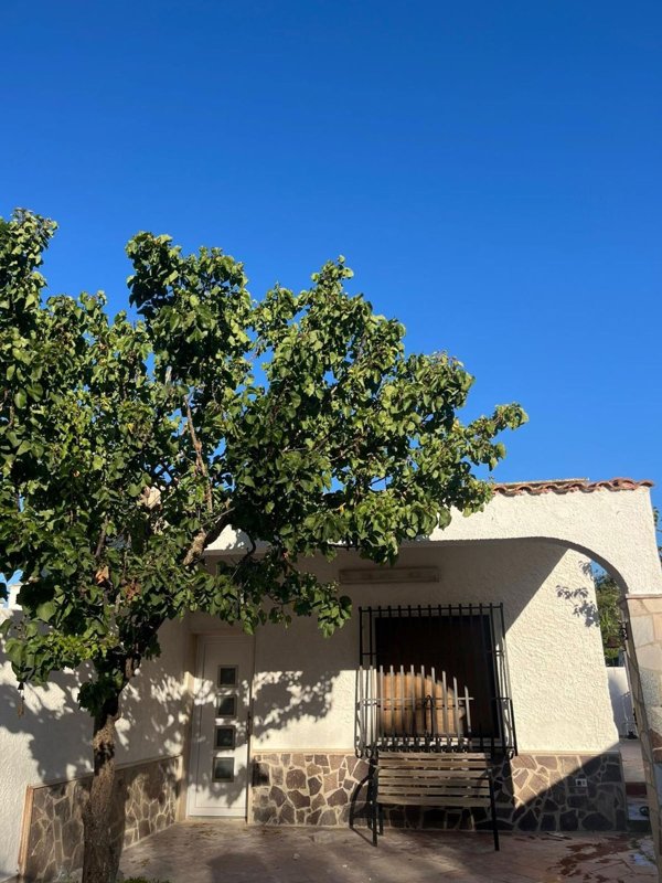 casa indipendente in vendita a Lecce in zona Casalabate