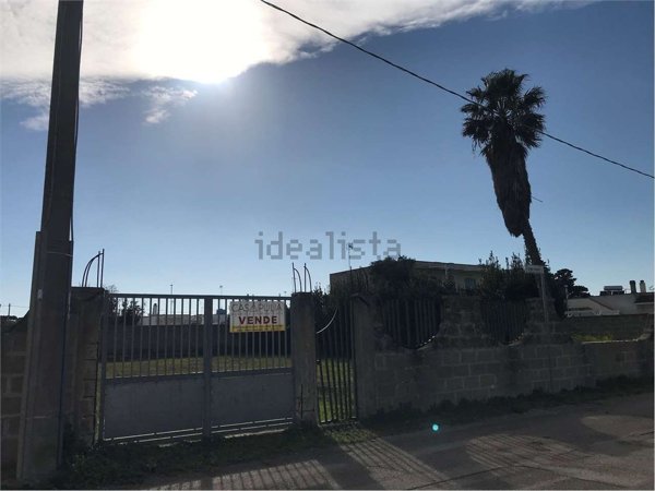 casa indipendente in vendita a Lecce in zona Frigole