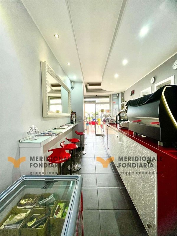 locale commerciale in vendita a Lecce