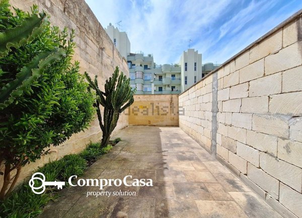 appartamento in vendita a Lecce in zona Leuca