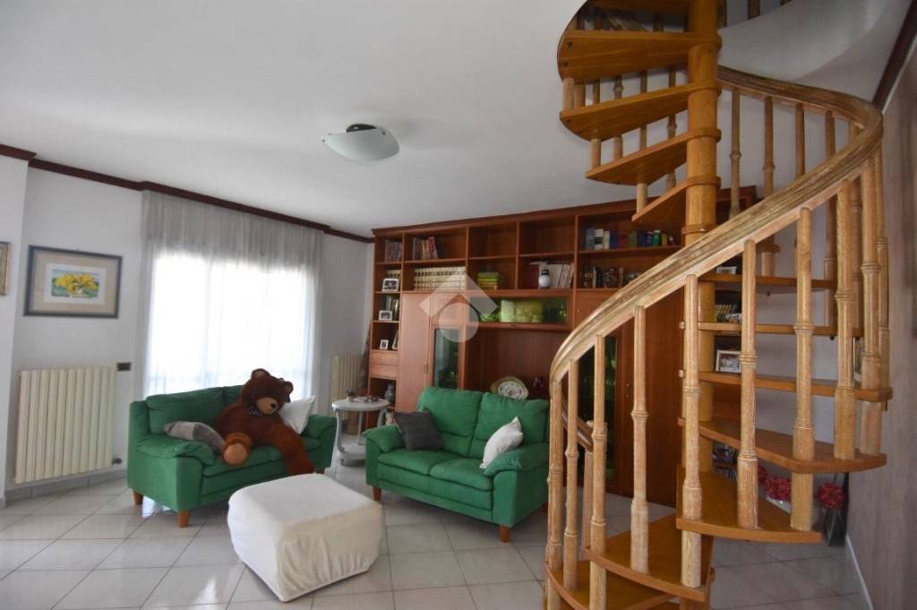 appartamento in vendita a Lecce in zona Rudiae