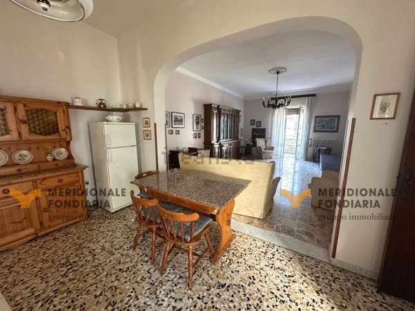 casa indipendente in vendita a Lecce in zona Centro Città