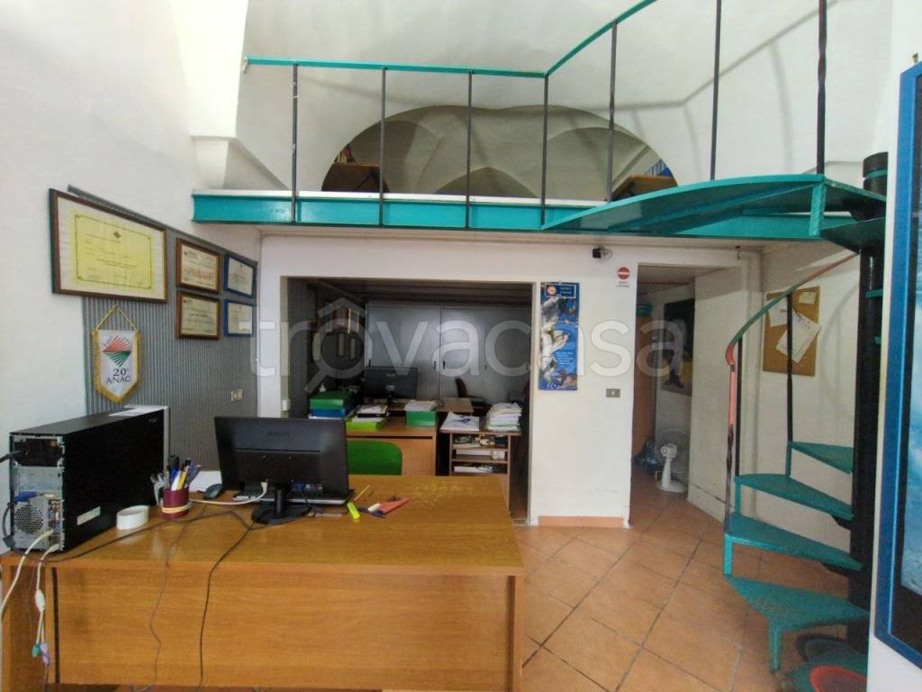 ufficio in vendita a Lecce