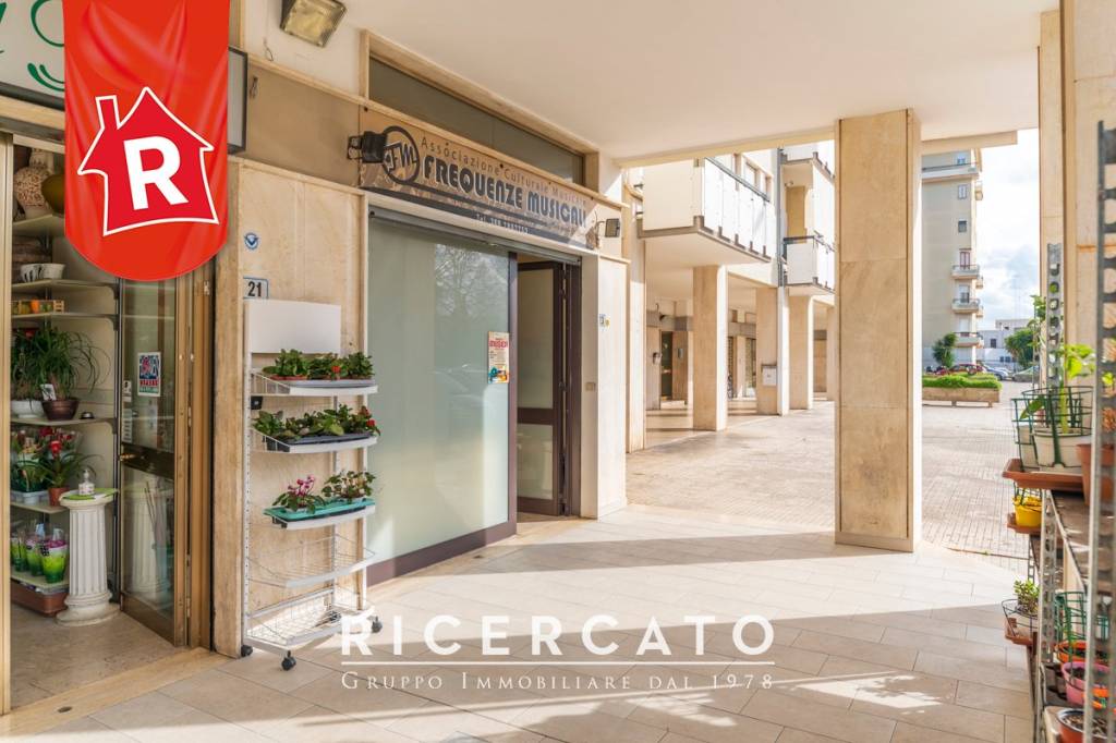 negozio in vendita a Lecce in zona Salesiani
