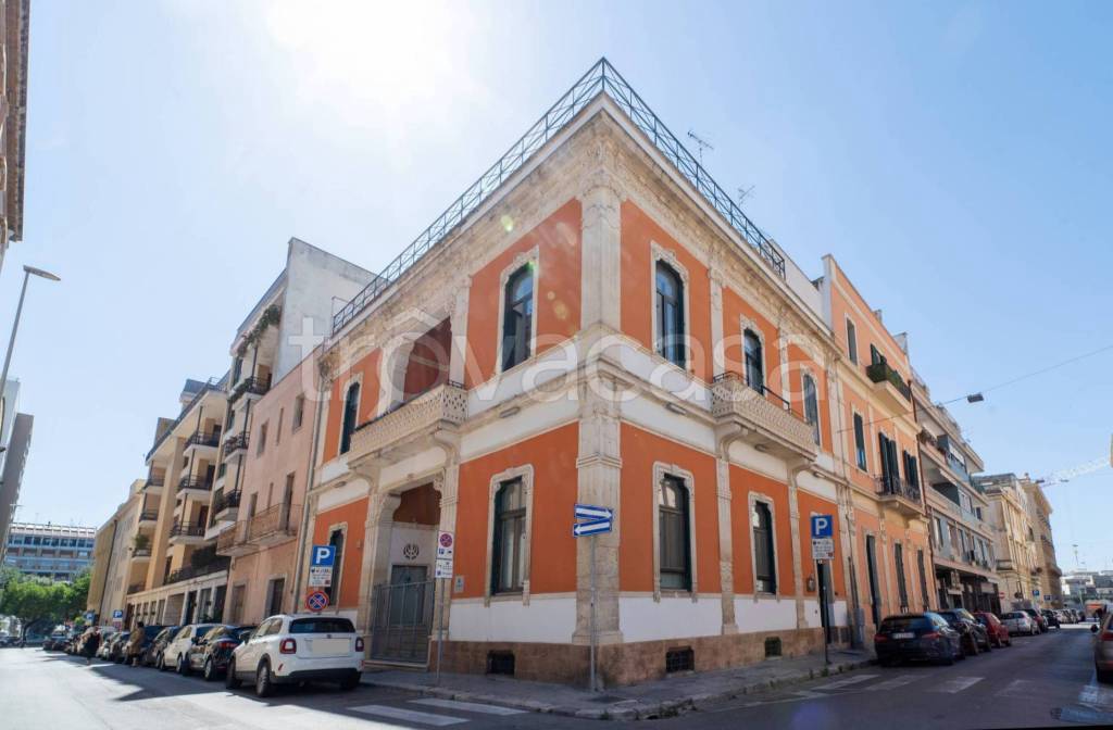 negozio in vendita a Lecce in zona Centro Città