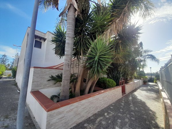 appartamento in vendita a Lecce in zona Frigole